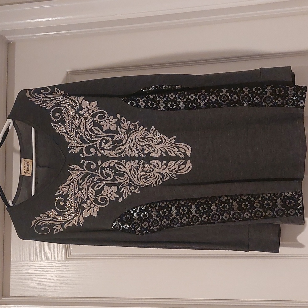Vocal Sparkle Top